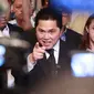 Ketua Umum PSSI terpilih untuk periode 2023-2027, Erick Thohir memberikan keterangan pers sesaat setelah berakhirnya Kongres Luar Biasa (KLB) PSSI di Hotel Shangri-La, Jakarta Pusat pada Kamis (16/2/2023). Erick Thohir berhasil mengungguli calon lainnya, La Nyalla Mahmud Mattalitti dengan perolehan suara 64 berbanding 22. (Bola.com/M Iqbal Ichsan)