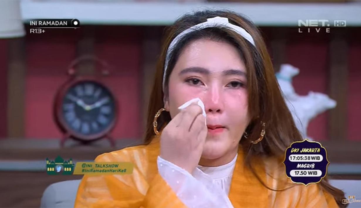 Dibully Hingga Depresi, Via Vallen Sempat Tak Mau Tampil ...