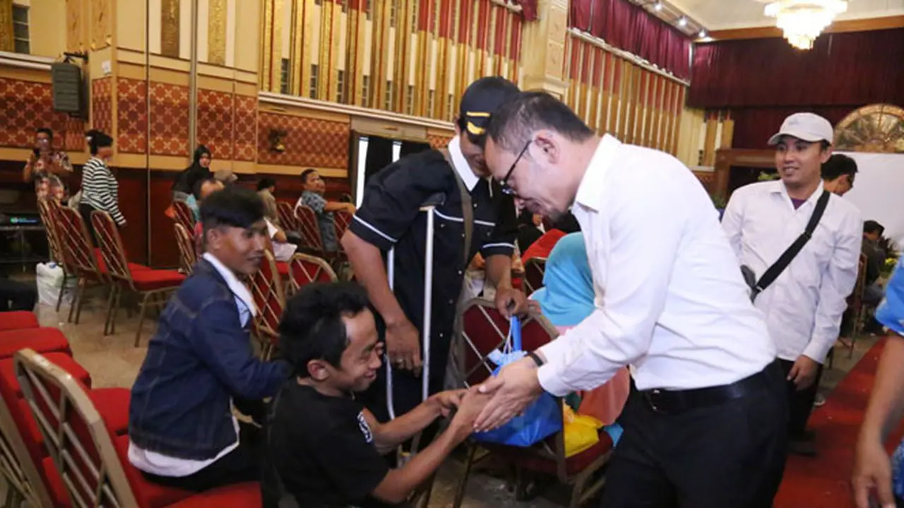 Menaker Ajak Penyandang Disabilitas Tetap Optimis Berkarya