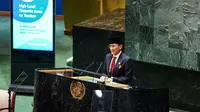 Menparekraf Sandiaga Salahuddin Uno menyampaikan pidatonya dalam acara high level meeting "UN General Assembly Sustainability Week" di Markas PBB, New York, Minggu, 15 April 2024. (dok. kemenparekraf.go.id/Rusmia Nely)