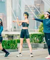 Bukan sekadar mengikuti tren media sosial, lari dan Pilates menawarkan pengalaman berbeda yang membuat olahraga terasa lebih menyenangkan. (Foto/Dok: Pexels)