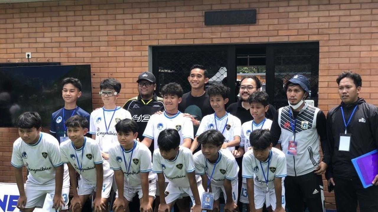 Dihadiri Bintang Timnas Rizky Ridho yang 47 Kali Bela Indonesia, School Premier League 3 Resmi Digelar Meriah