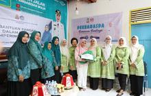 PKK Makassar Salurkan 850 Paket Bantuan Pangan untuk Perempuan Pra Sejahtera, Perkuat Ketahanan Keluarga