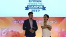 Direktur Marketing PT Sido Muncul Irwan Hidayat berbagi pengalaman di acara Emtek Goes To Campus (EGTC) 2017 di Universitas Negeri Malang, Kamis (4/5). Irwan Hidayat membagikan pengalamannya saat membangun Sido Muncul. (Liputan6.com/Helmi Afandi)