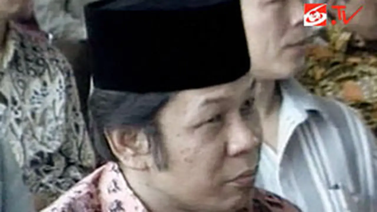 Zainuddin MZ Dirawat, Islah dengan Aida Ditunda - ShowBiz Liputan6.com