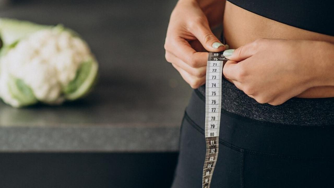 Ilustrasi mendapatkan berat badan ideal/freepik.com/senivpetro