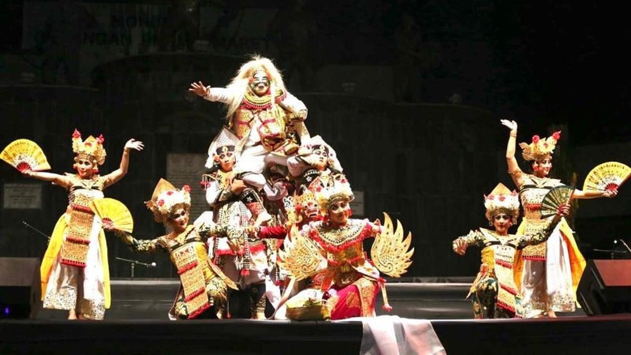 Mengungkap Keunikan: Panggung Seni Budaya Nusantara Hadirkan 23 Wilayah dalam Rangkaian Hari Kebudayaan 2025