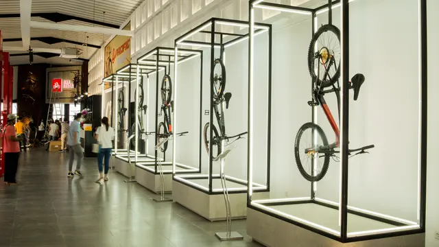 Bersepeda dengan Aman dan Sehat di Pusat Sepeda