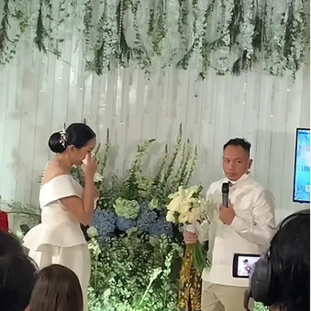 6 Momen Lamaran Vicky Prasetyo dan Kalina Ocktaranny, Penuh Kebahagiaan