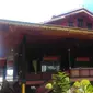 Menelusuri Keunikan Rumah Adat Bantayo Poboide di Gorontalo. (Liputan6.com/Arfandi Ibrahim)