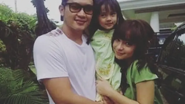 6 Potret Lawas Kebersamaan Rezky Aditya dan Nikita Willy, Kompak Sedari Dulu