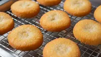 Cara Membuat Kue Bolu Goreng yang Tidak Berminyak, Lembut di Dalam dan Renyah di Luar
