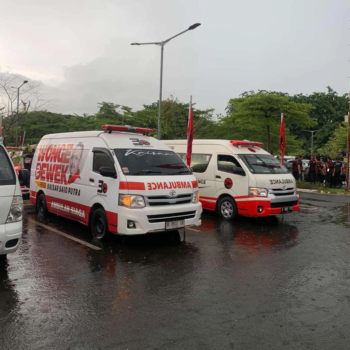Kaisar Kiasa Kasih Said Putra Turunkan Ambulans SobatKaisar di Seminar Mitigasi Bencana DPP PDI Perjuangan
