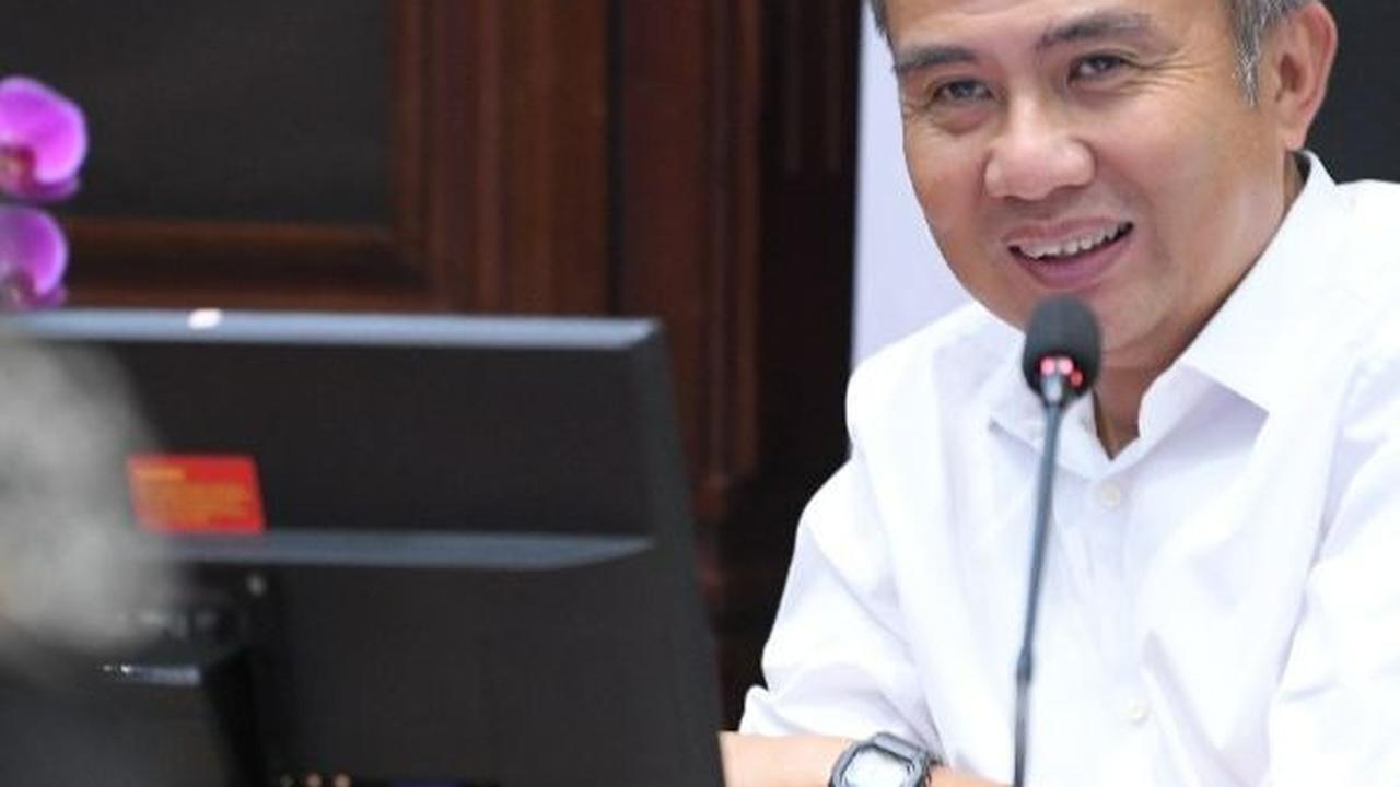 Walau beberapa kebutuhan pokok mengalami kenaikan yang cukup drastis, dia tetap yakin inflasi di bawah tiga persen.&nbsp;<br>