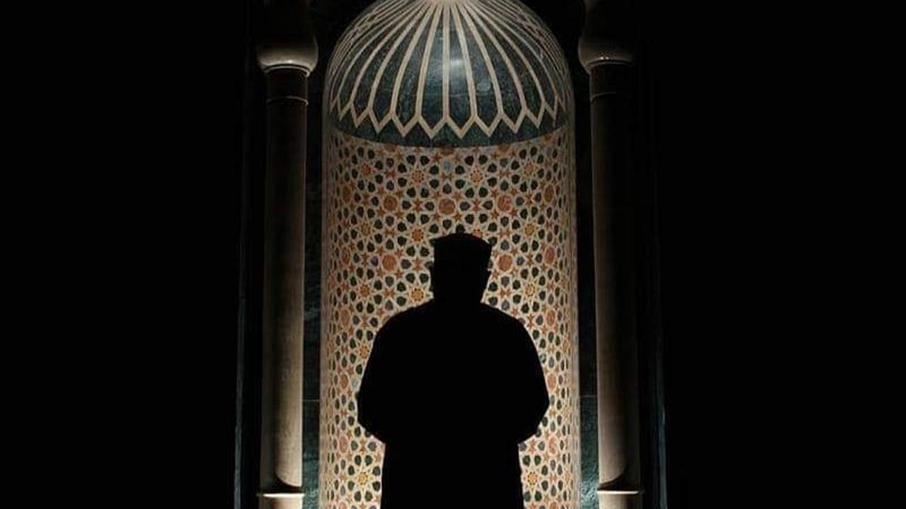 Semoga malam Lailatul Qadar menjadi sarana untuk meningkatkan keimanan, kebersamaan, dan ketaqwaan umat Islam kepada Allah SWT.