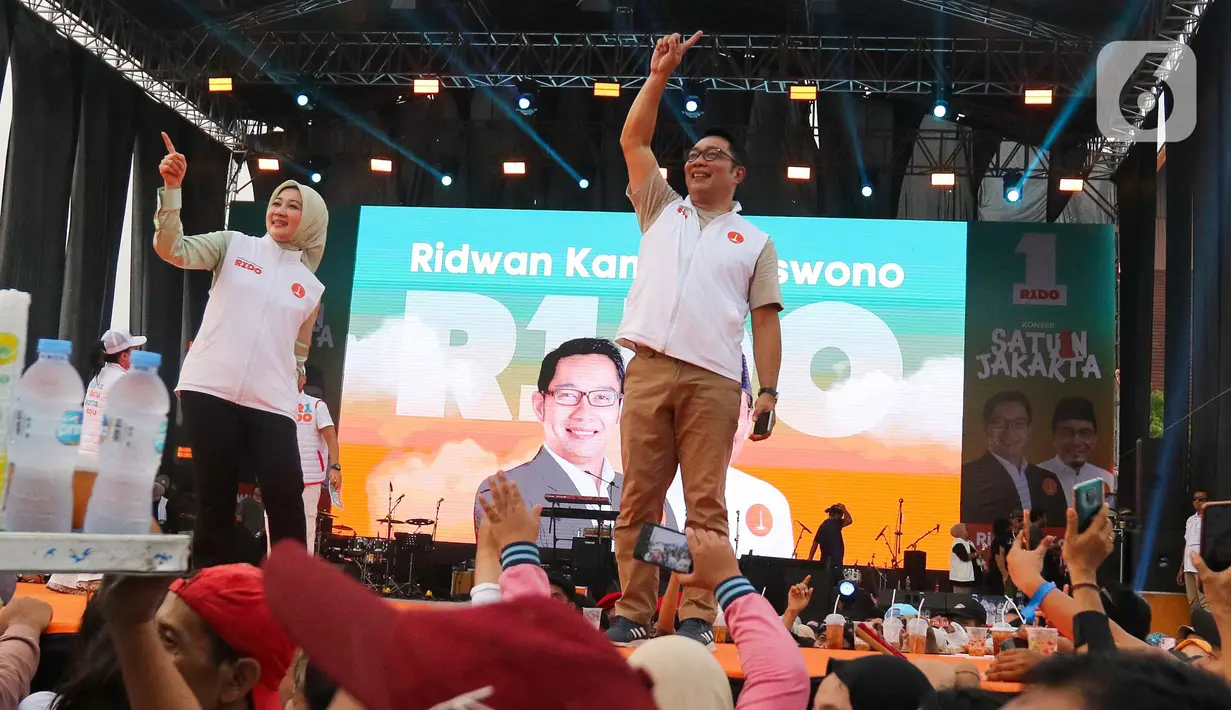 Dalam kampanye akbar pertamanya tersebut, Ridwan Kamil dan Suswono tidak lupa mengatakan akan merealisasikan janji-janji kampanye. (Liputan6.com/Herman Zakharia)