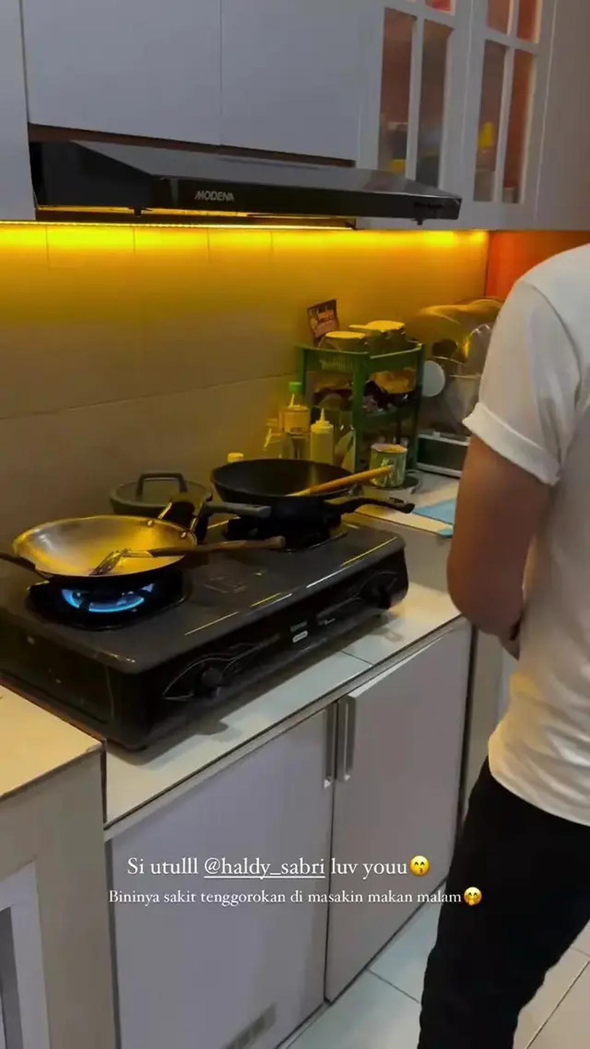 Potret Dapur Sederhana Irish Bella dan Haldy Sabri dengan Model Simple Tapi Bersih Banget