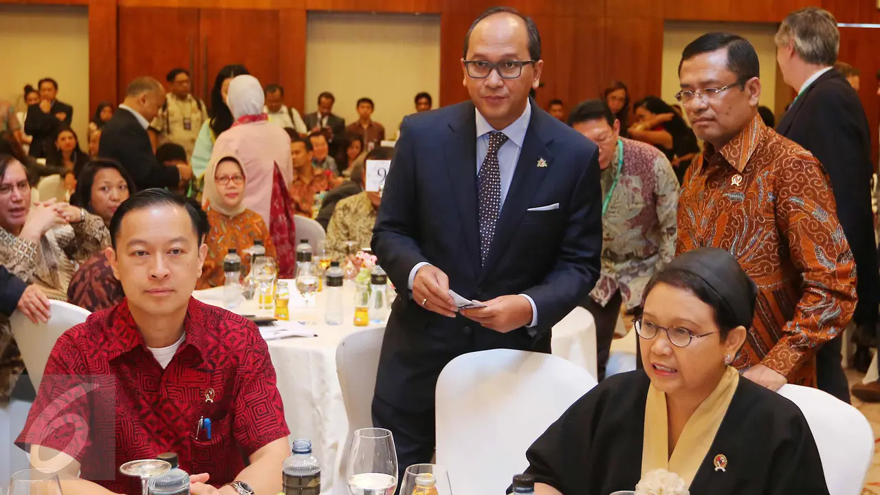 20160601-Para Menteri Ikuti Rakernas Kadin Bidang Hubungan International
