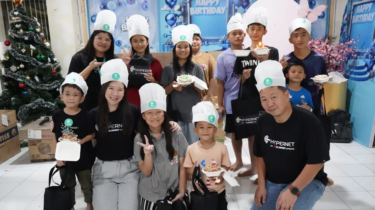 Panti Asuhan Hari Bangsa mendapatkan bantuan untuk menghubungkan anak-anak ke masa depan.