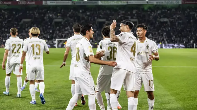 Kevin Diks Cetak Gol, Borussia Monchengladbach Bungkam Valencia 2-0 di Laga Ulang Tahun