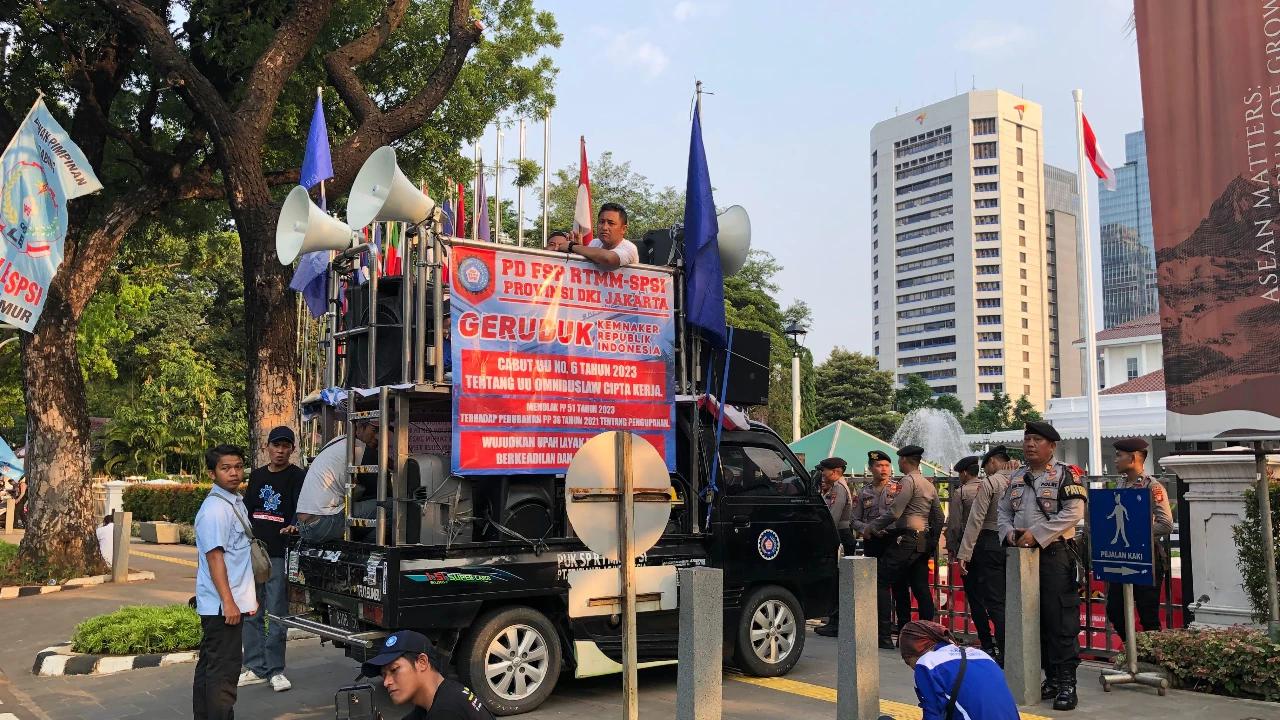 Ada Demo Hari AntiKorupsi Sedunia, Hindari Kawasan Sarinah Thamrin Sore Nanti