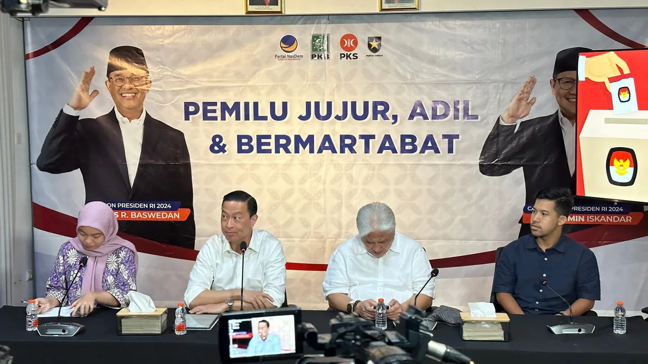 Co-captain Timnas (Anies-Cak Imin) AMIN, Tom Lembong (kedua dari kiri).