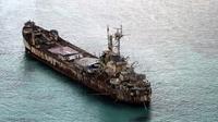 BRP Sierra Madre, kapal Perang Dunia II yang diubah menjadi pos militer Filipina di Laut China Selatan. (Dok.&nbsp;Ritchie B. Tongo, Pool/AFP)