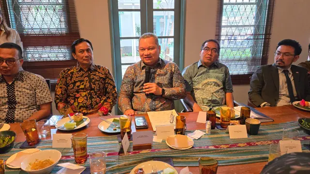 Project Manager PROMISE II IMPACT ILO Indonesia, Djauhari Sitorus (kedua dari kiri). (Dok ILO)