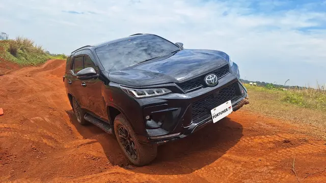 Toyota Fortuner Baru Diajak Blusukan ke Jalur Off-Road, Bagaimana Performanya? (Arief A/Liputan6.com)