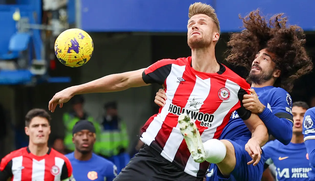 Hasil ini membuat Chelsea turun ke posisi 11. Pasukan Mauricio Pochettino baru memiliki 12 poin. Mereka disalip Brentford yang kini mengoleksi 13 angka. (AP Photo/Ian Walton)