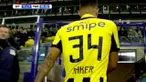 Lewis Baker, pemain muda Chelsea yang dipinjamkan ke Vitesse mendapatkan kartu merah pada laga melawan Twente