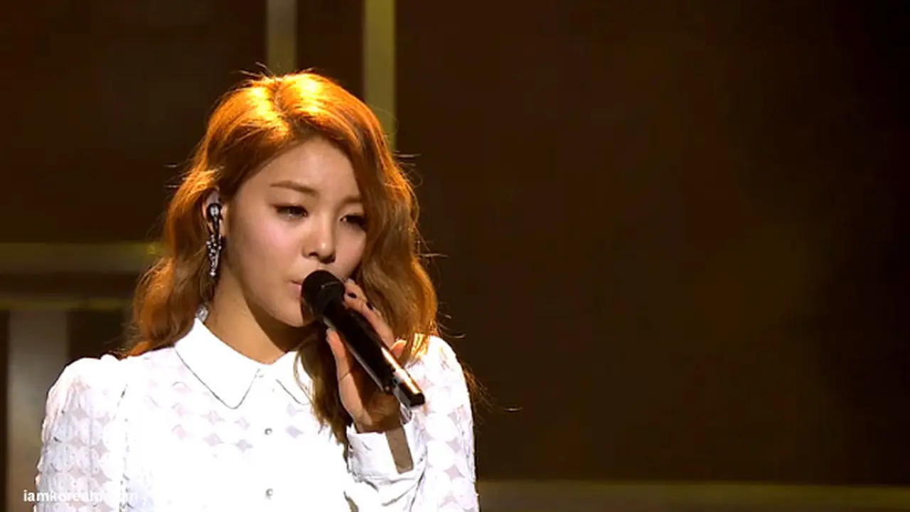 ailee-130726c.jpg