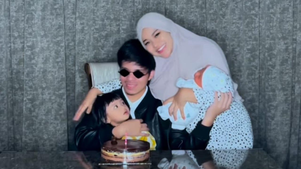 Banyak netizen yang ikut menyampaikan doa buat Atta Halilintar.<br>