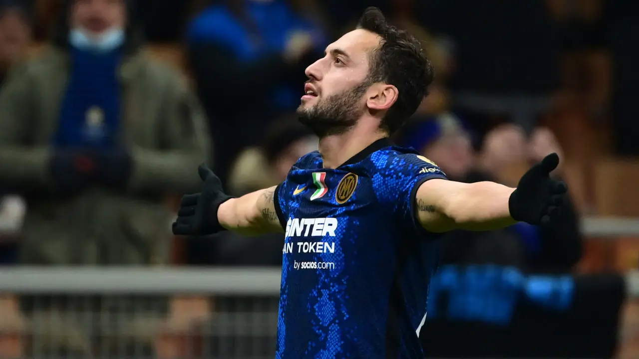 Foto: Jago Datangkan Pemain Gratisan, Ini Dia 5 Pemain Terakhir yang Didapat Inter Milan Secara Cuma-cuma