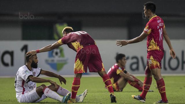 Jajang Mulyana dan Sylvano Comvalius