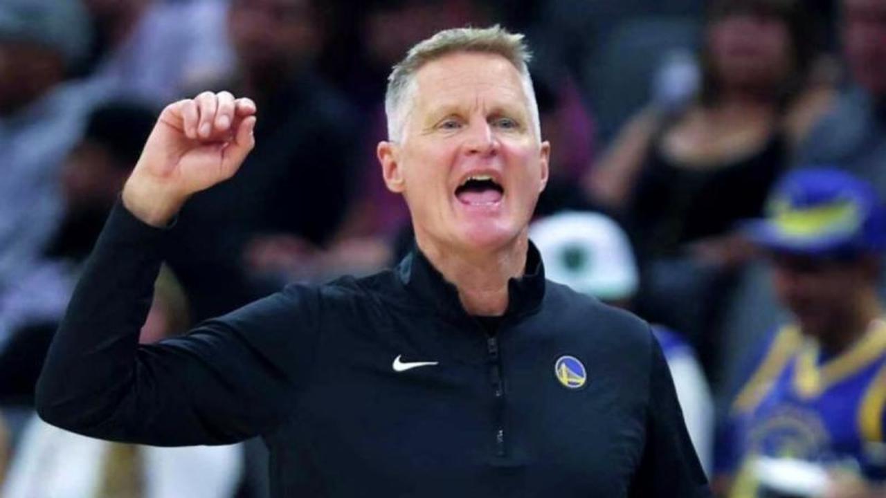 Masa Depan Steve Kerr: Pelatih Peraih 4 Cincin NBA Ini Santai Hadapi Musim Terakhir Kontrak di Warriors