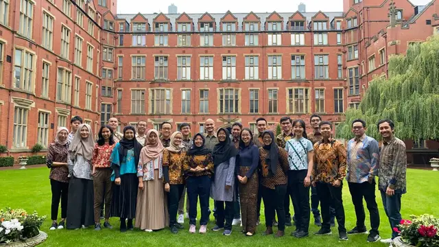 Unik, Begini Cara Pelajar Indonesia di Inggris Rayakan Hari Batik Nasional