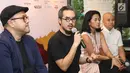 Founder brigthspot Leo Theosabrata (kedua kiri) saat jumpa pers persiapan perhelatan Brightspot bertema Modern Culture Festival di SCBD Jakarta, Kamis (26/10). Festival diadakan di PIK Avenue Ballroom pada 2-5 November 2017. (Liputan6.com/Angga Yuniar)