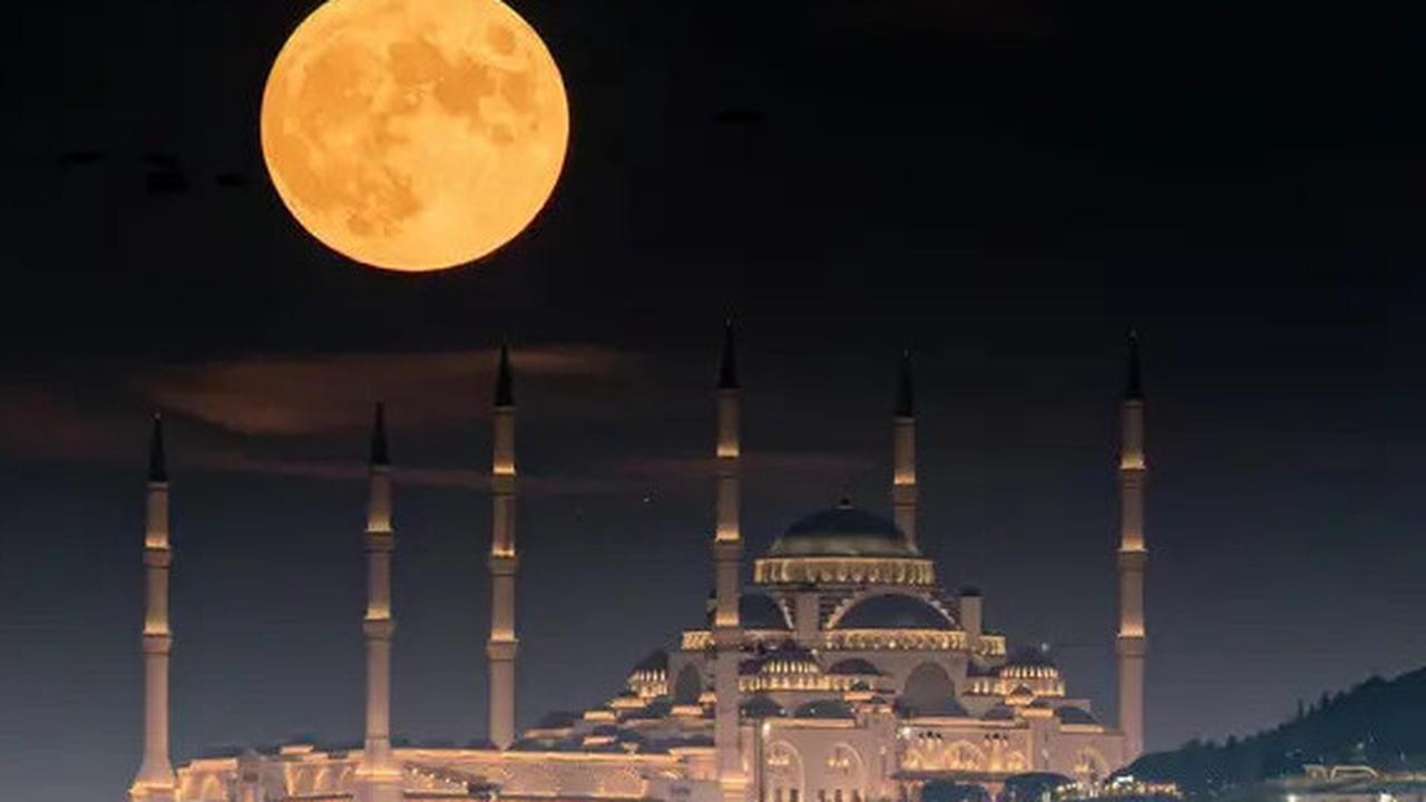 80 Ucapan Selamat Menyambut Tahun Baru Islam 1 Muharram 2025, Sarat Doa dan Makna Mendalam