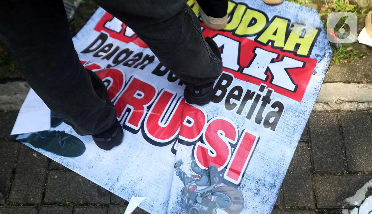 Pada sidang itu, KPK disebut menyita uang dari Sudewo sekitar Rp 3 miliar. (Liputan6.com/Helmi Fithriansyah)