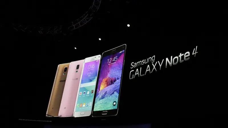 Melihat Penampakan Samsung Galaxy Note 4 Lebih Dekat 
