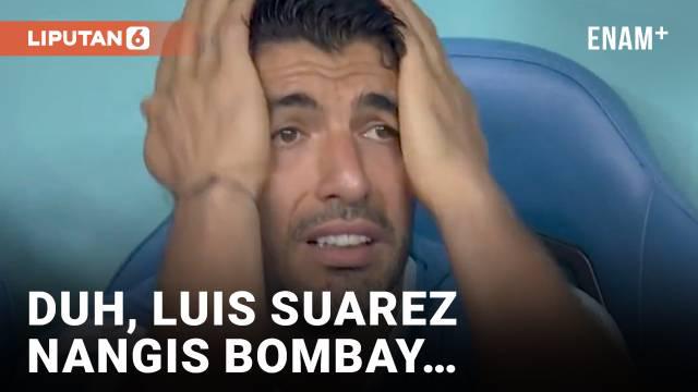 Momen kesedihan Luis Suarez terlihat di bangkus cadangan ketika mengetahui Korea Selatan menundukkan Portugal 2-1 di laga fase grup. Meski Uruguay menang atas Ghana, namun Luis Suarez dan kolega harus puas di posisi ketiga grup H piala dunia 2022.