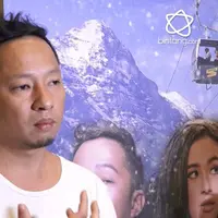 Adengan mesra  Ringgo Agus membuatnya harus berdiskusi dengan sang istri.