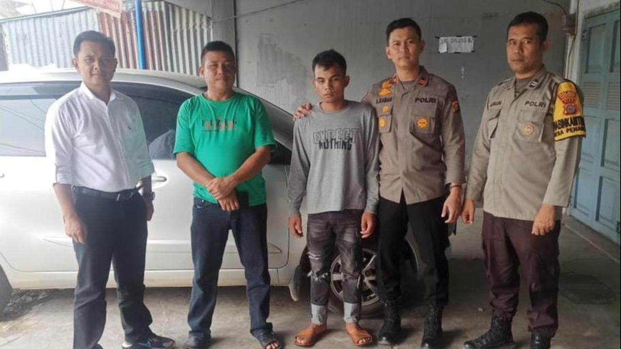 Berkat pendekatan persuasif yang dilakukan Polsek Langgam, akhirnya KH datang ke Pelalawan bertemu dengan Rianto. Saat itulah polisi datang dan membawanya ke Polsek Langgam.<br>