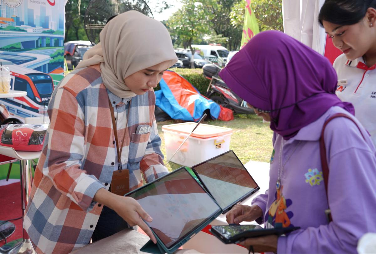 FOTO: LRT Jabodebek Dukung Transportasi Publik di Festival IWE 2026