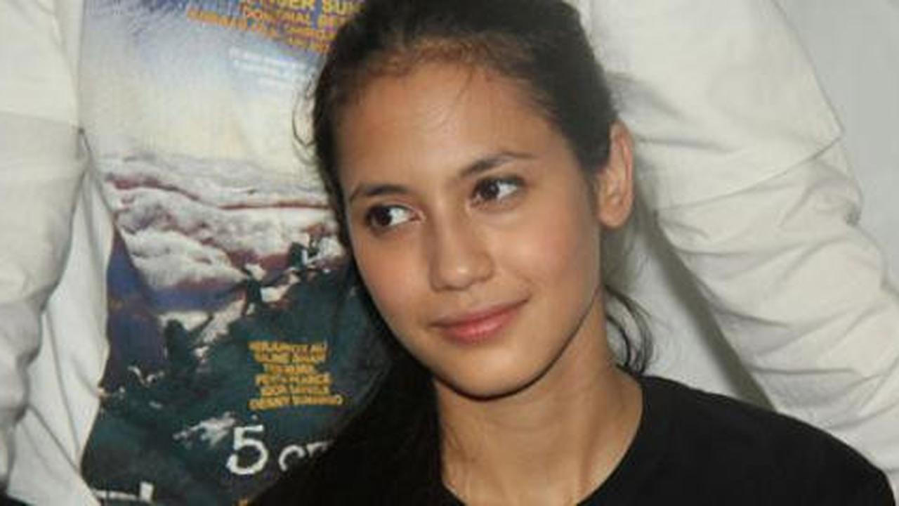 Pevita Pearce: Judulnya 5 CM tapi antrenya 5 KM