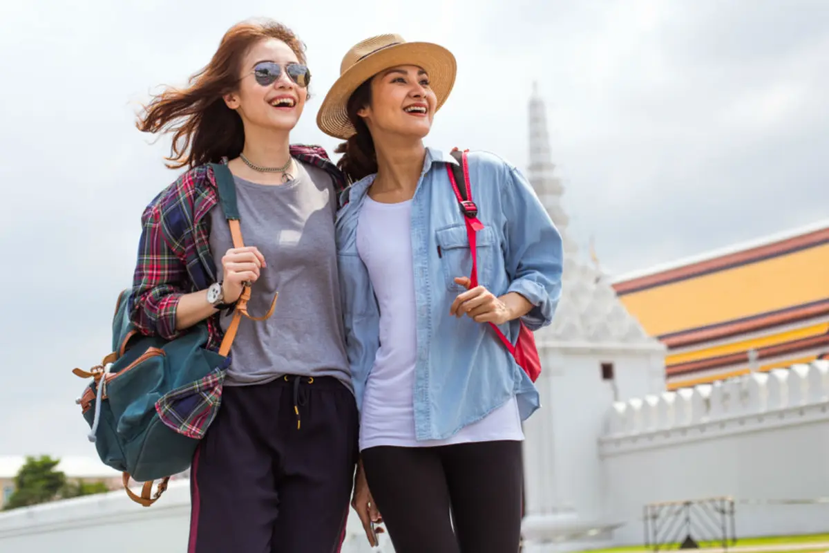 4 Manfaat yang Bakal Didapat Para Pejuang Anti Ngaret saat Traveling