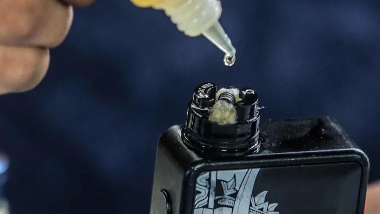 Dampak Konsumsi Rokok Elektrik dan Konvensional