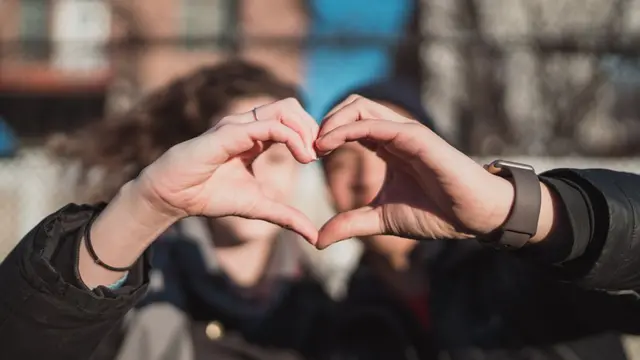 Ilustrasi Relationship