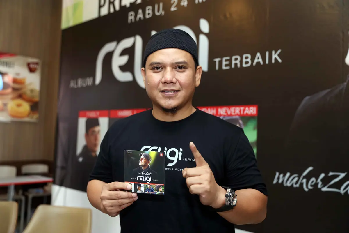 [Bintang] Fadly Musikimia Senang Garap Album Religi dengan Maher Zain